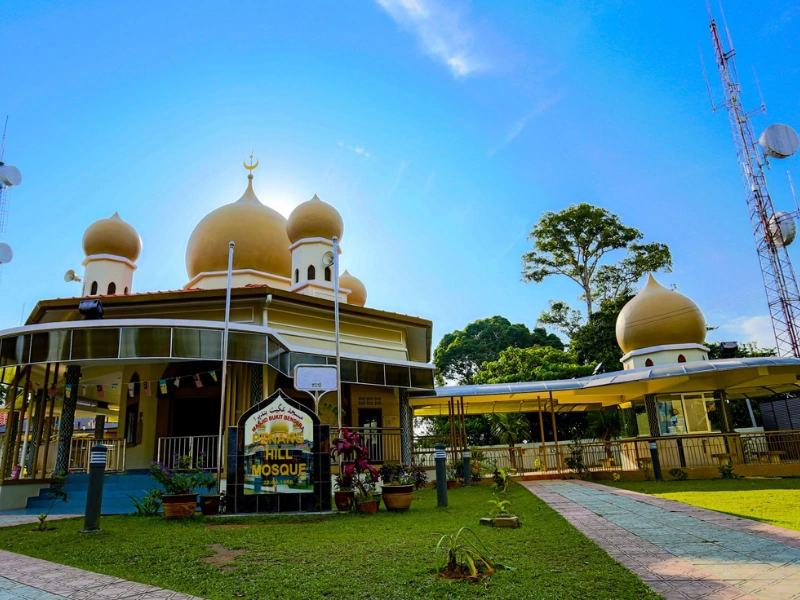 The beautiful Masjid Bukit Bendera mosque on Penang Hill, showcasing cultural diversity you can explore easily with our flexible Penang Day Trip private car.