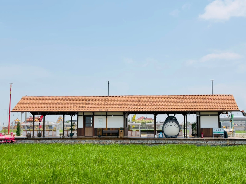 The Ghibli-inspired Totoro bus stop at Terminal Sekinchan, a magical photo spot for kids easily accessible with your comfortable Sekinchan day trip private car.